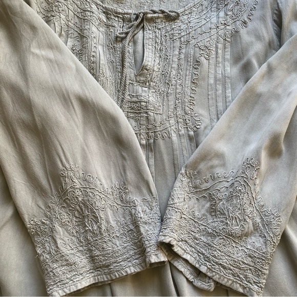 SOLITAIRE Pastel Sage Embroidered Tunic 3/4 Sleeves Size 1X - Picture 8 of 12